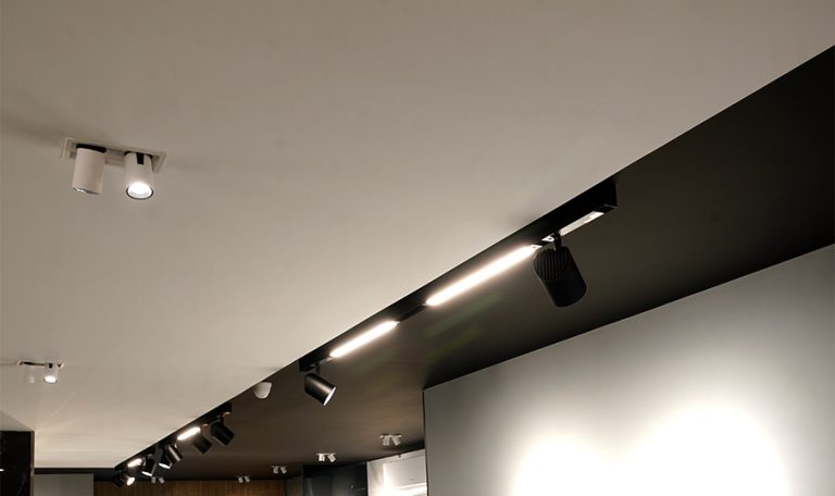 مزایای استفاده از نورهای تاکیدی در گالری‌ها